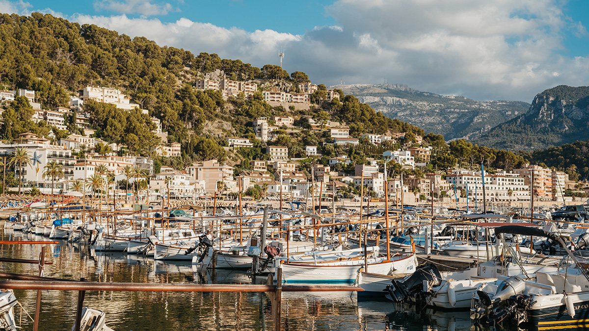 Port de Sóller: Reisetipps für den Hafenort auf Mallorca