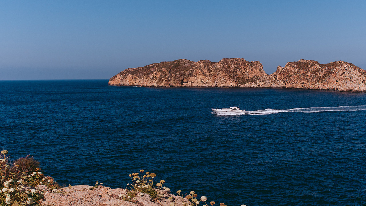 Eine Yacht chartern