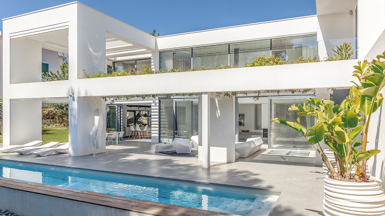 Properties in Portals Nous